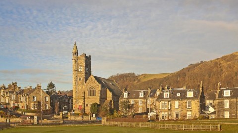 威尔士对葡萄牙比分预测：C罗伤缺残阵出击，欧国联师徒之战悬念几何？