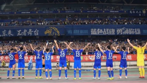 十人恒大2-1苏宁，艾克森破门+杨立瑜绝杀